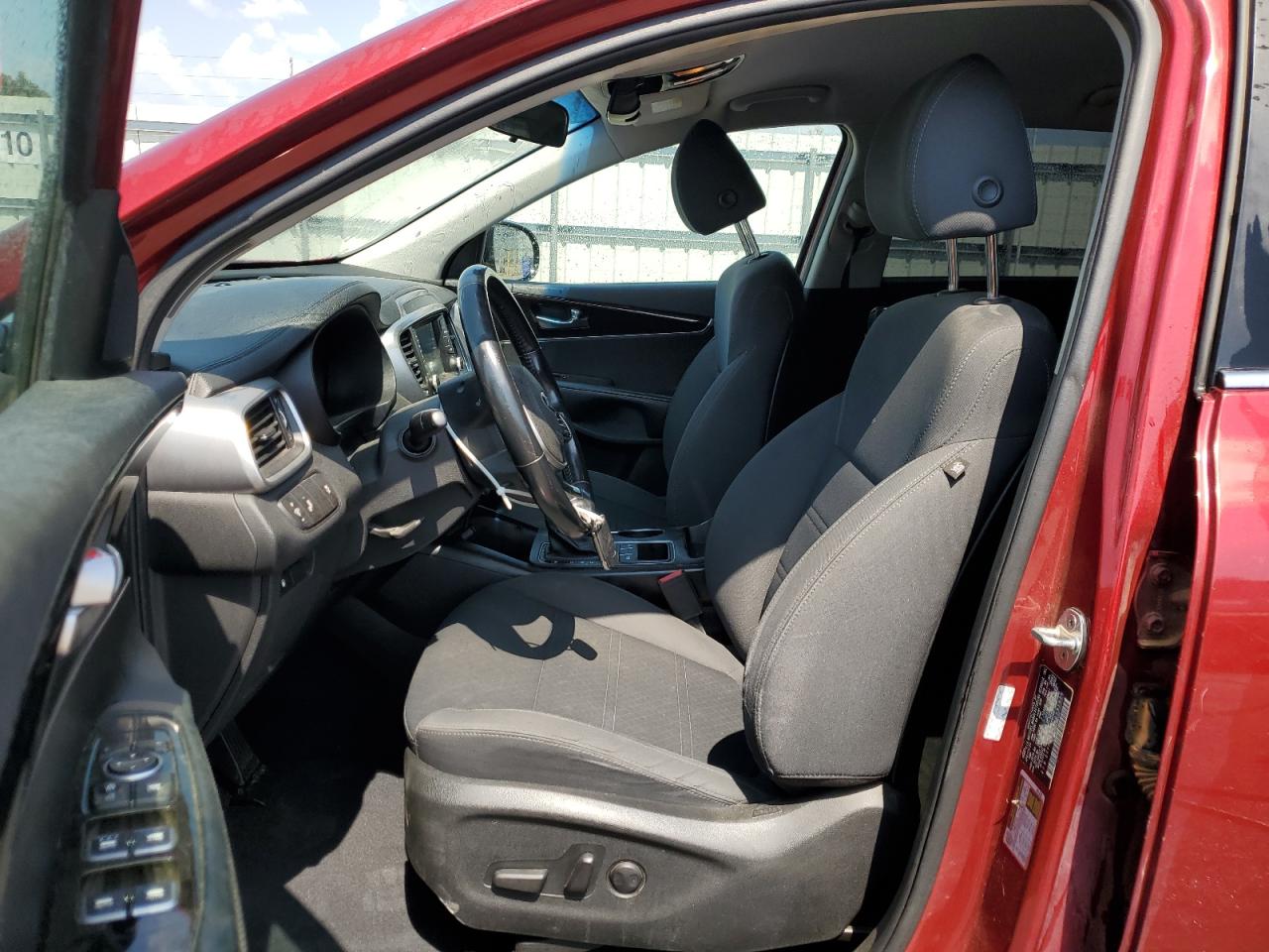 2019 Kia Sorento Lx VIN: 5XYPG4A59KG591650 Lot: 80677355