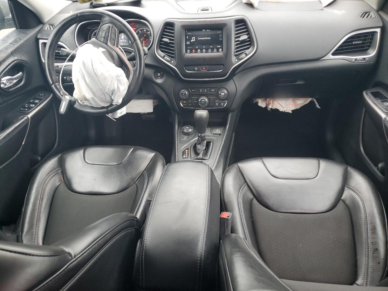 2019 Jeep Cherokee Latitude Plus VIN: 1C4PJMLB9KD367331 Lot: 71709895