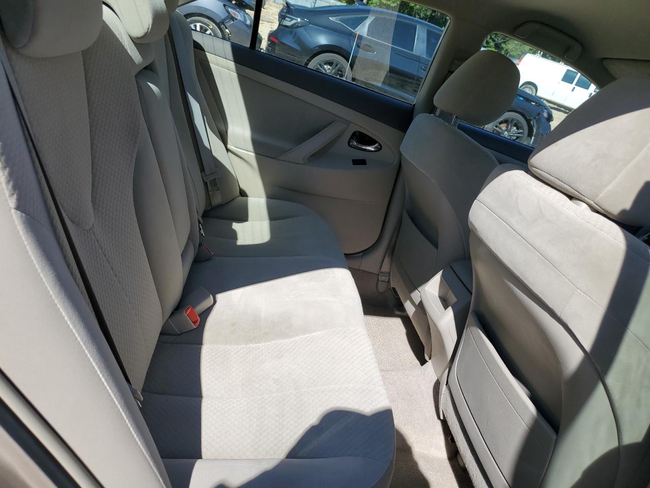 2009 Toyota Camry Base VIN: 4T1BE46K29U357093 Lot: 69989505