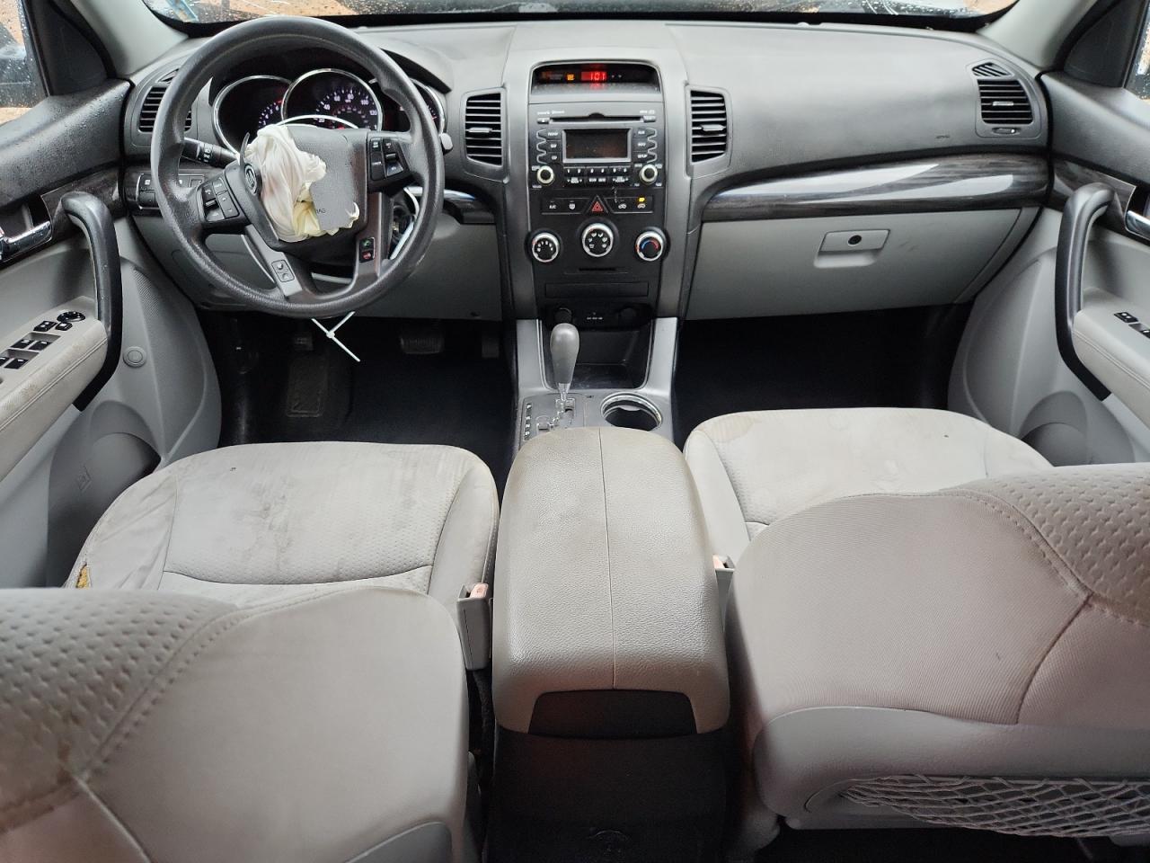 2012 Kia Sorento Base VIN: 5XYKT3A15CG242015 Lot: 81762275