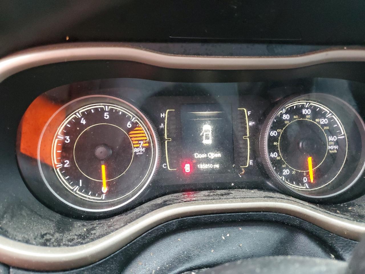 2017 Jeep Cherokee Sport VIN: 1C4PJLAB4HW623885 Lot: 81844905