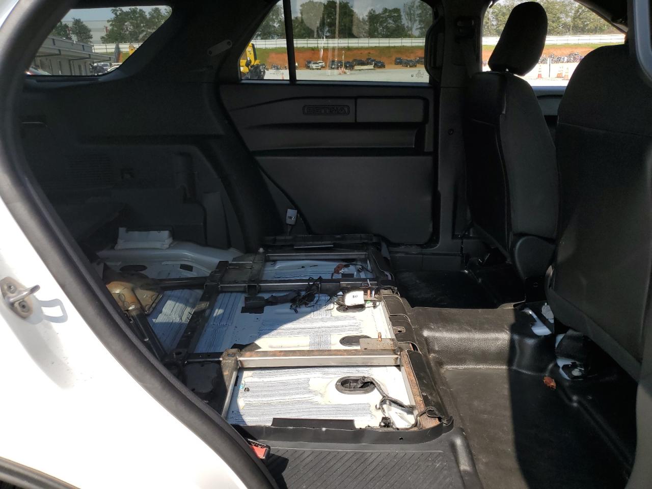 2022 Ford Explorer Police Interceptor VIN: 1FM5K8AW1NNA06252 Lot: 70750385