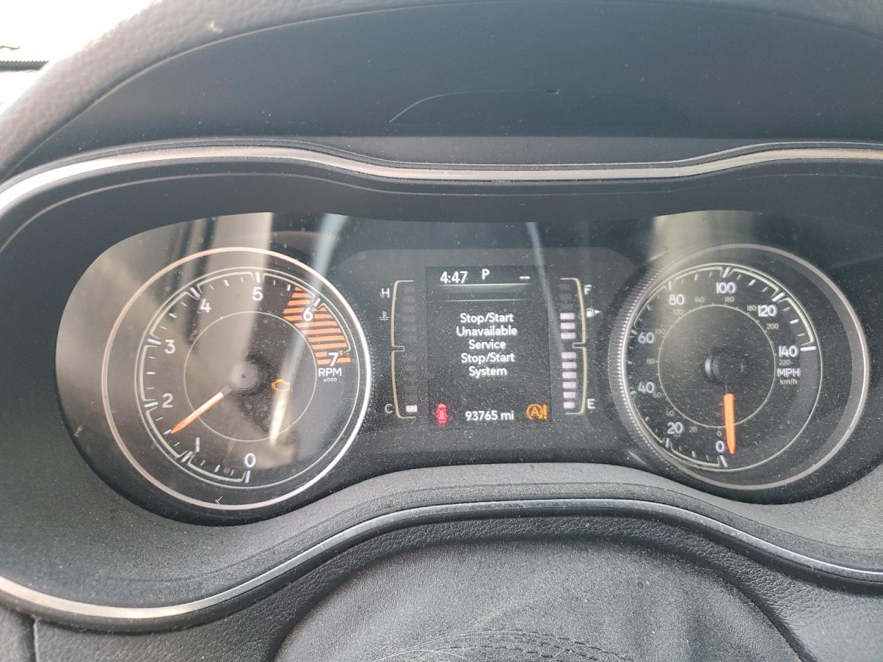 2019 Jeep Cherokee Latitude Plus VIN: 1C4PJLLN6KD119882 Lot: 80472035