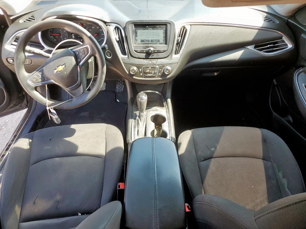 2018 Chevrolet Malibu Lt VIN: 1G1ZD5ST8JF179816 Lot: 84013485