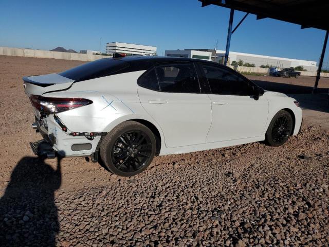  TOYOTA CAMRY 2024 Белы