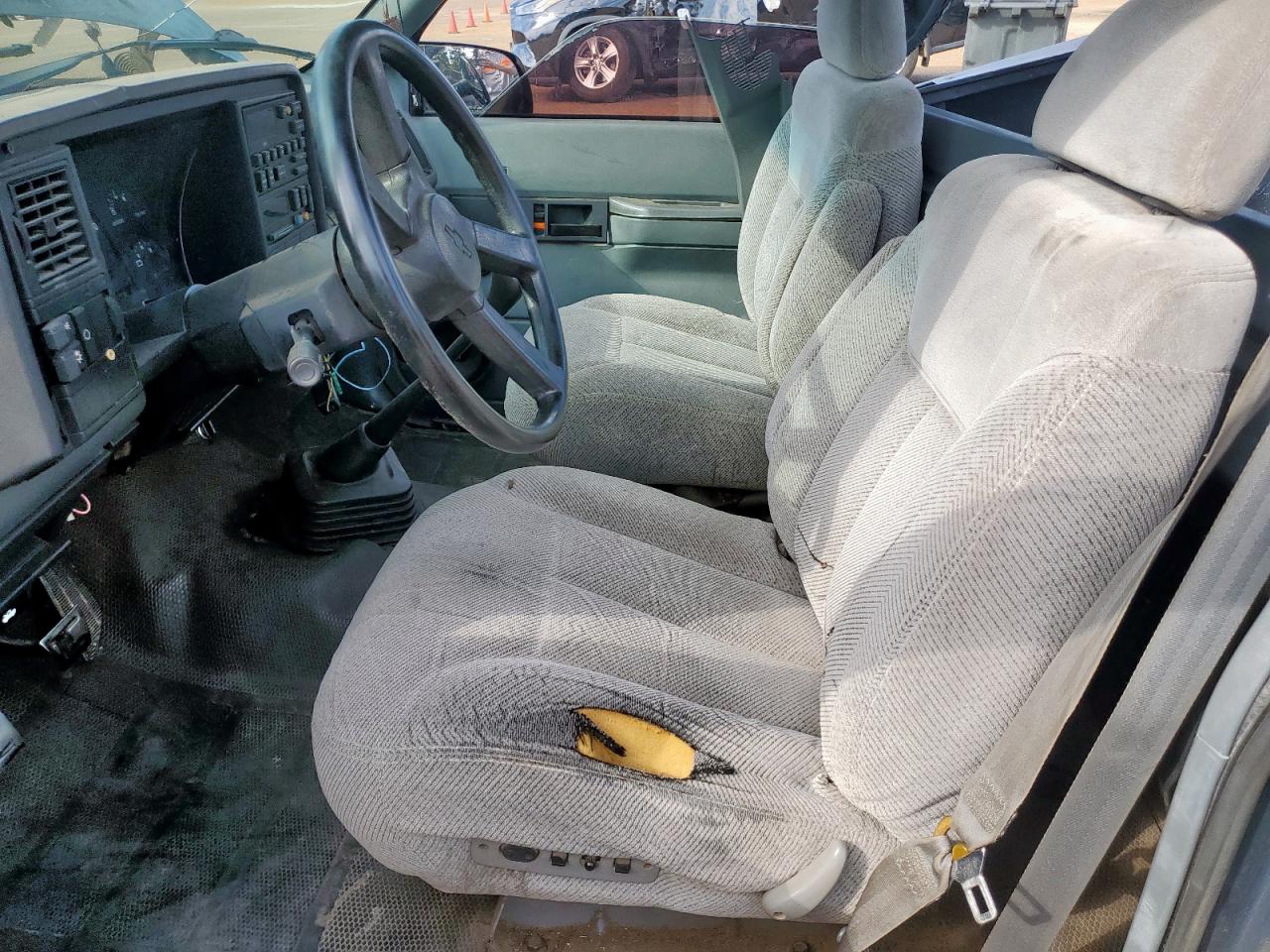 1988 Chevrolet Gmt-400 C1500 VIN: 1GCDC14Z2JZ256600 Lot: 84237755