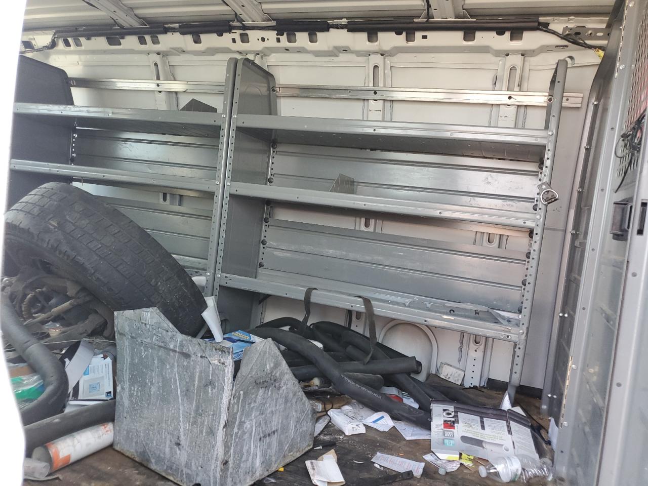 2017 Chevrolet Express G2500 VIN: 1GCWGAFGXH1203564 Lot: 81146975