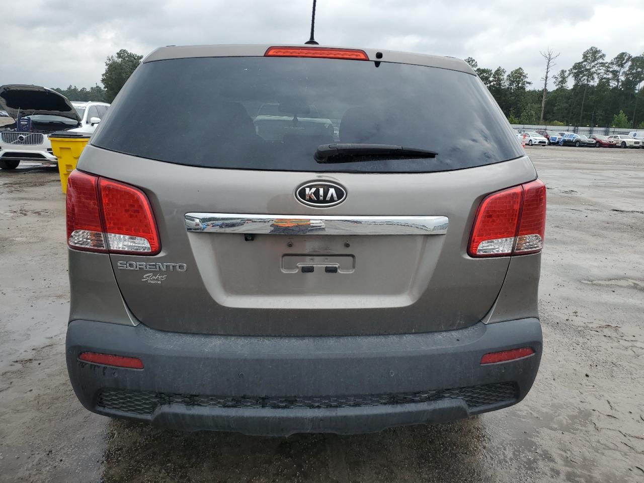 2013 Kia Sorento Lx VIN: 5XYKT3A19DG397488 Lot: 84891955