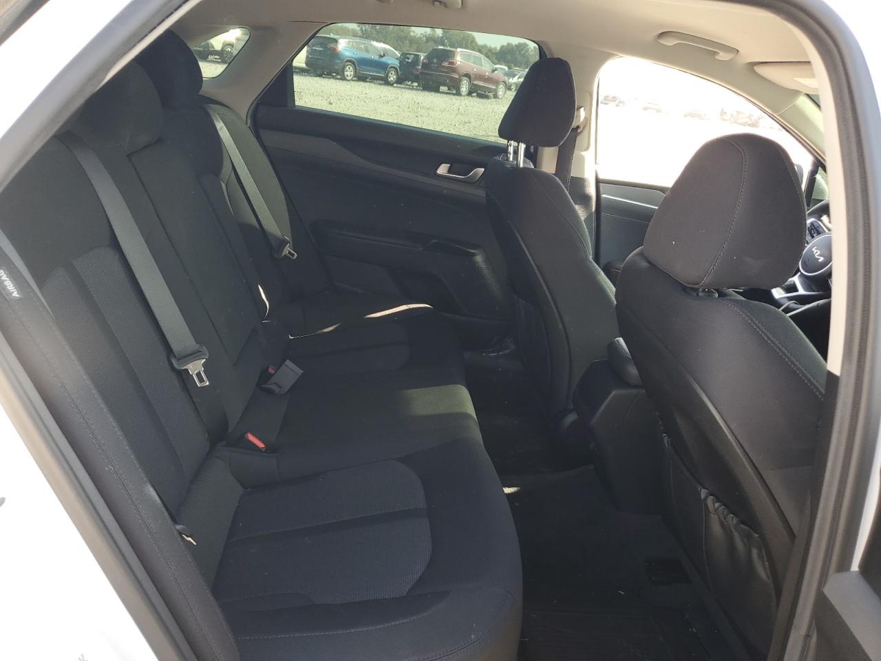 2022 Kia K5 Lxs VIN: 5XXG14J24NG083604 Lot: 84376375