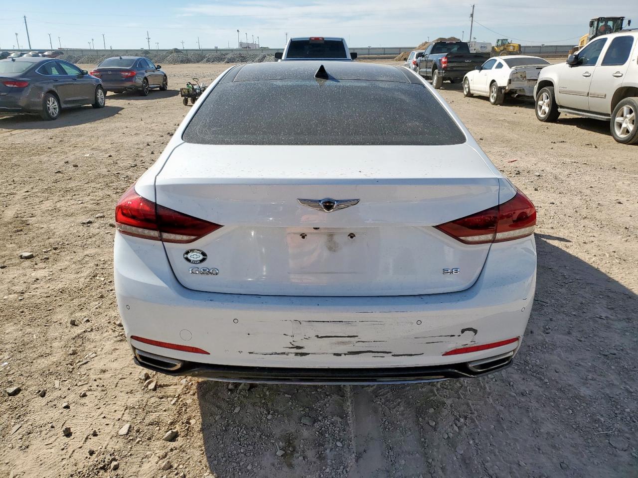 2018 Genesis G80 Base VIN: KMHGN4JE8JU244356 Lot: 84016465