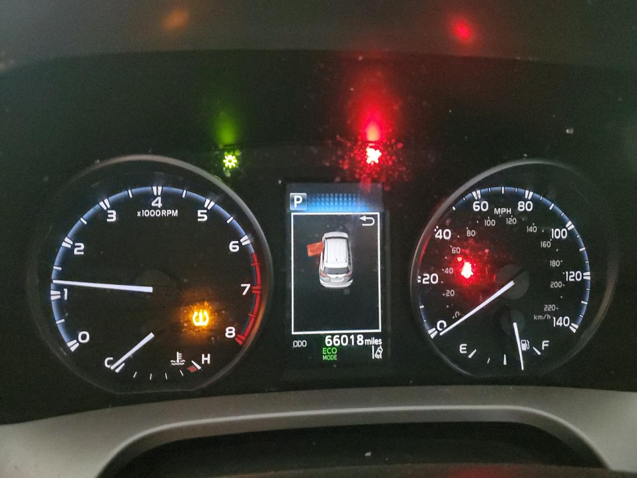 2017 Toyota Rav4 Xle VIN: JTMWFREV3HJ114064 Lot: 84014985