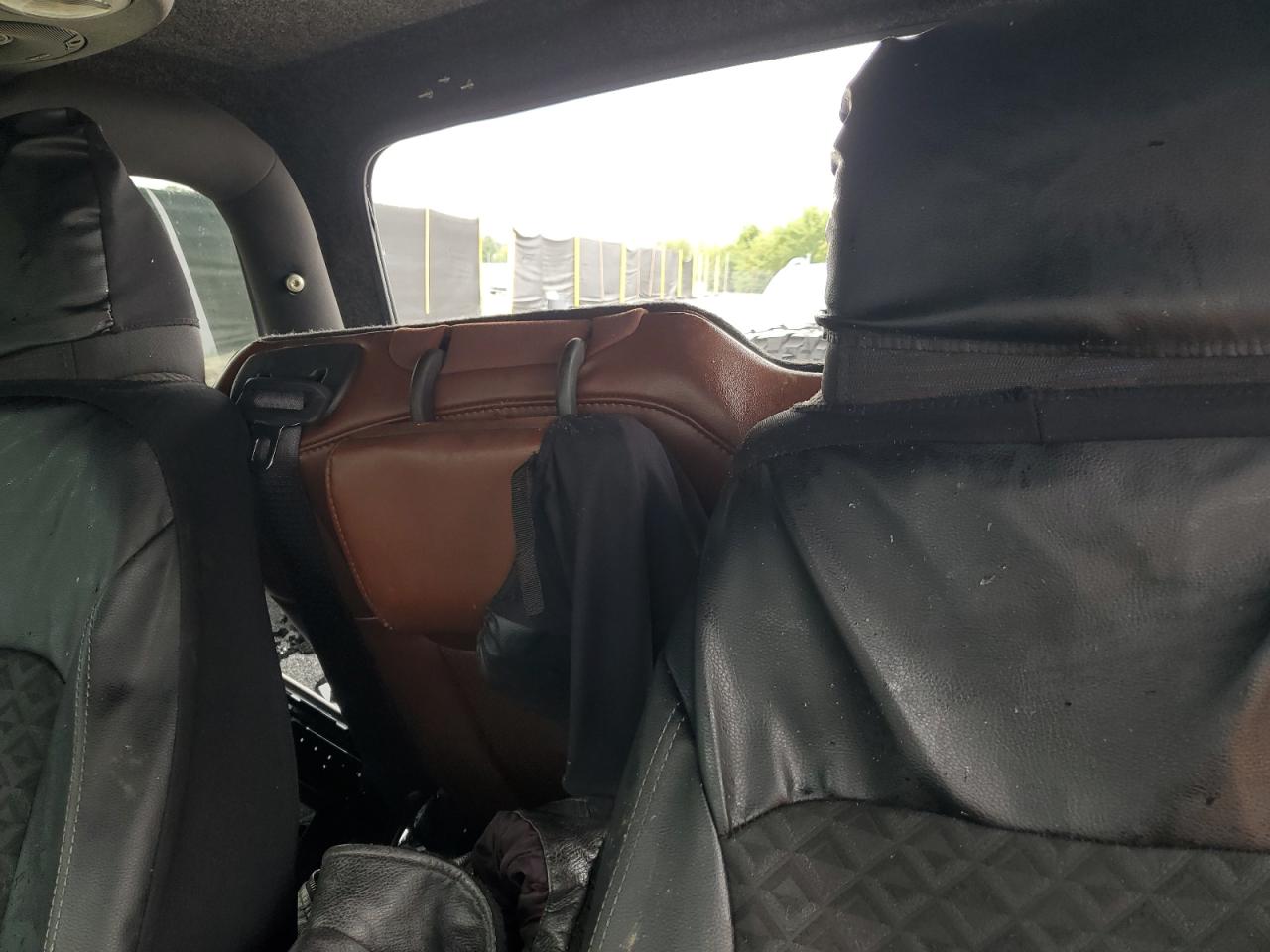 2005 Jeep Wrangler X VIN: 1J4FA39S25P378813 Lot: 83954365