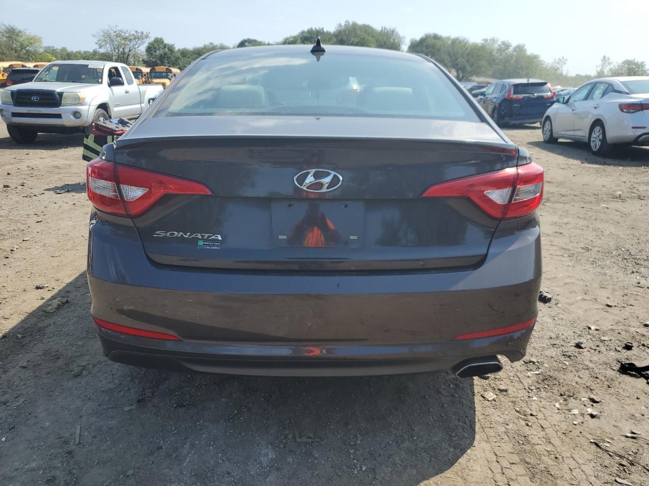 2015 Hyundai Sonata Se VIN: 5NPE24AF8FH148807 Lot: 81441975