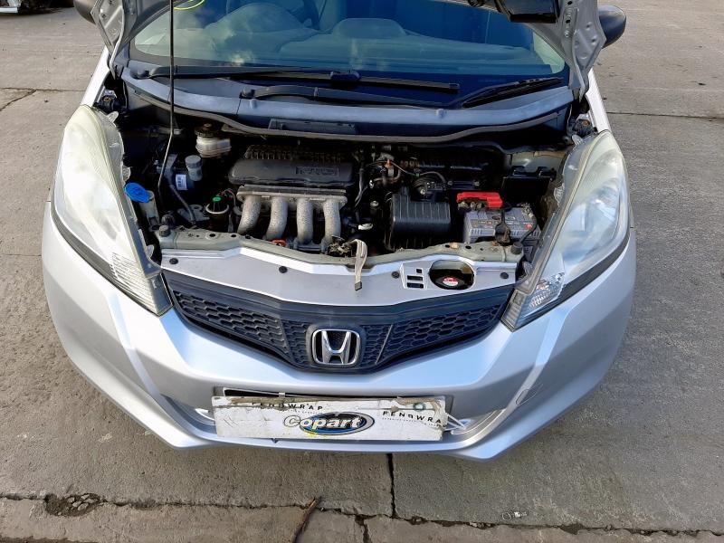 2011 HONDA JAZZ I-VTEC S 