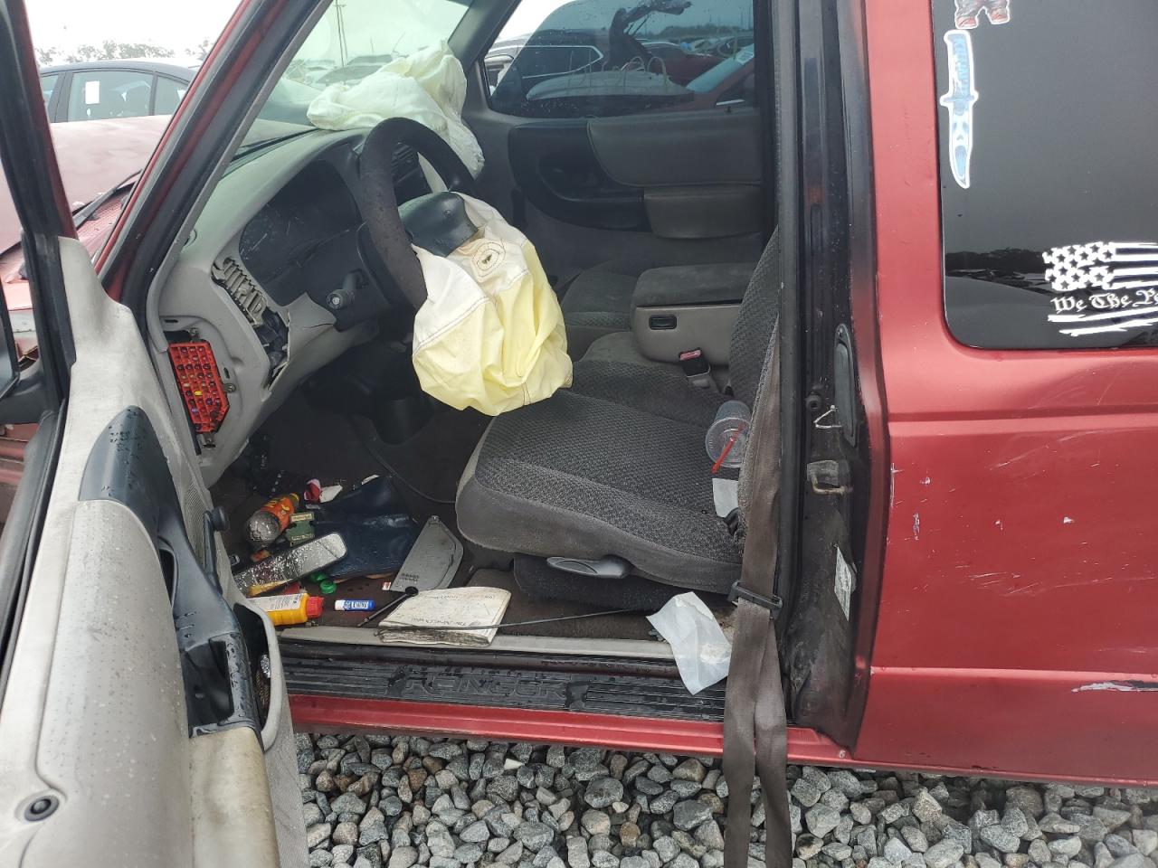 1999 Ford Ranger Super Cab VIN: 1FTYR14V4XPB11060 Lot: 94309875