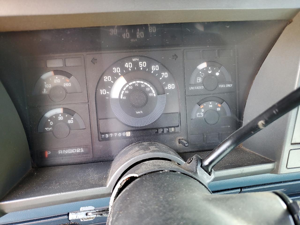 1991 Chevrolet Gmt-400 K1500 VIN: 2GCEK19K5M1178880 Lot: 80271525