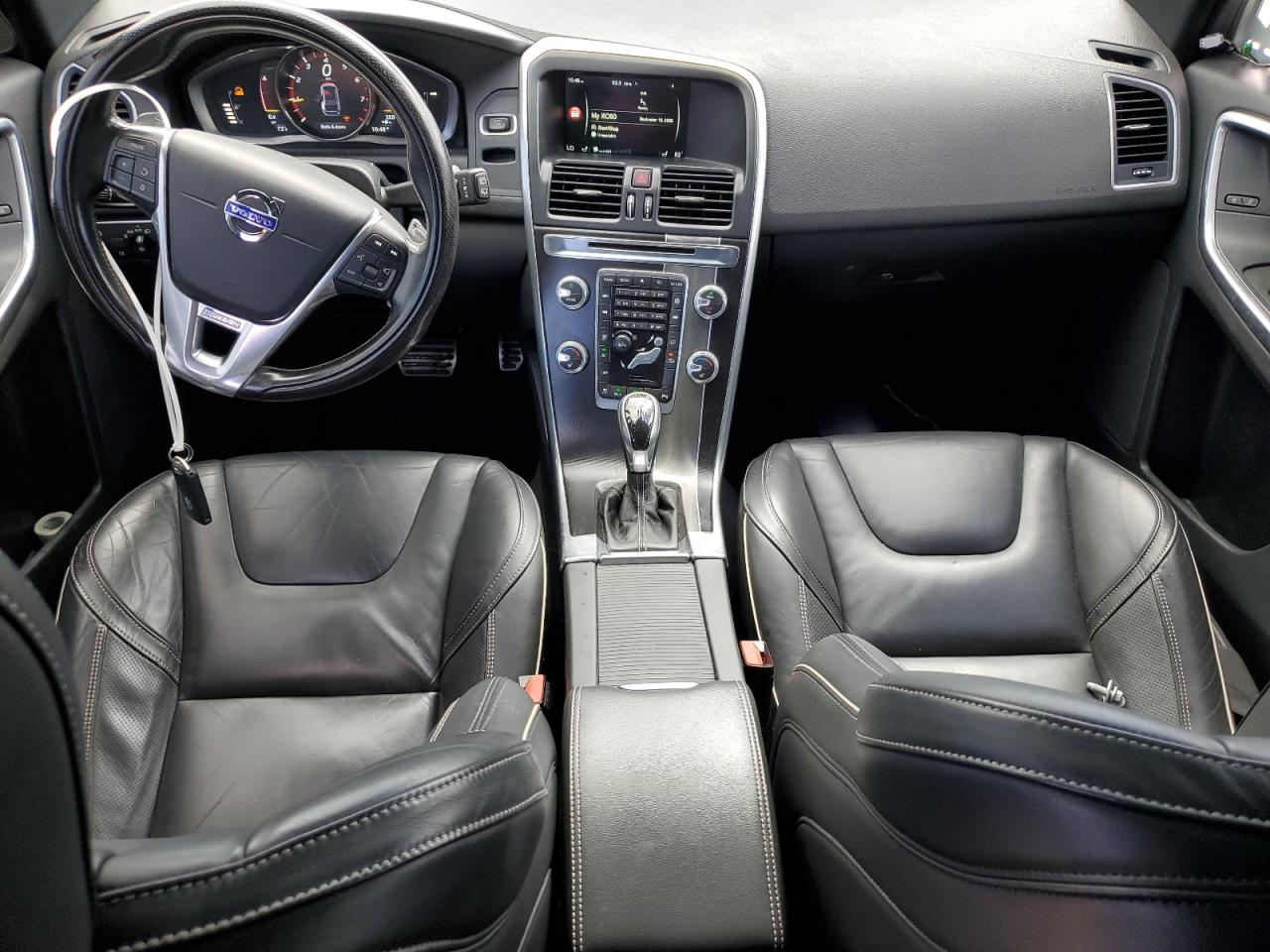 2016 Volvo Xc60 T6 R-Design VIN: YV449MRP2G2868348 Lot: 81068335