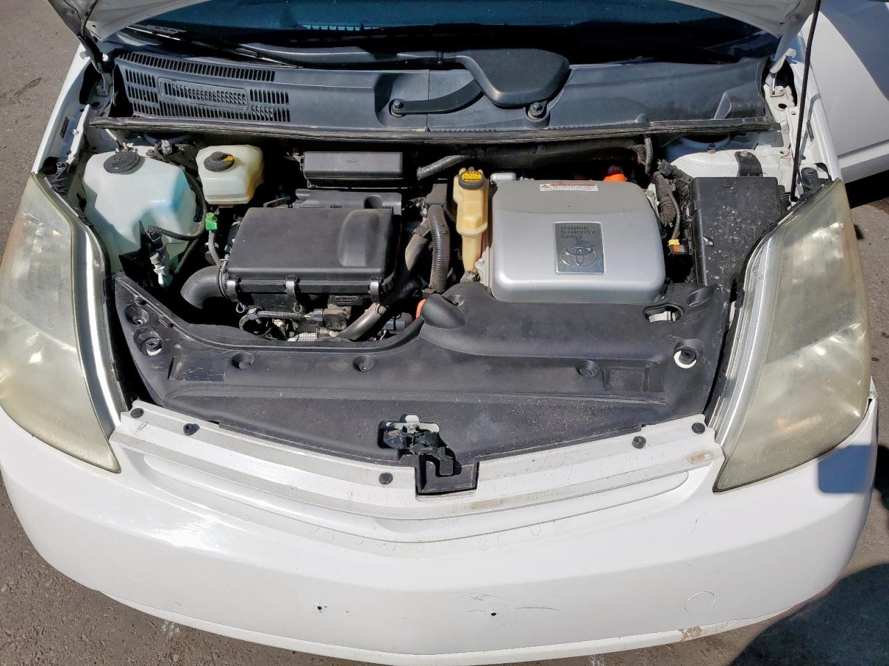 2005 Toyota Prius VIN: JTDKB20U153071330 Lot: 81516105