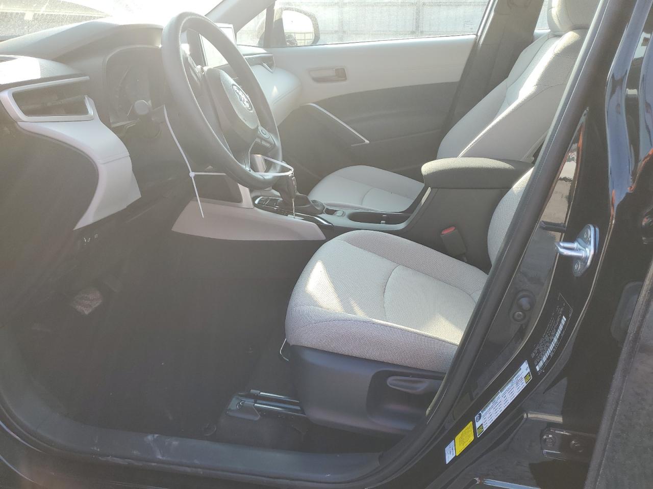 2025 Toyota Corolla Cross L VIN: 7MUAAAAG7SV147943 Lot: 81307435
