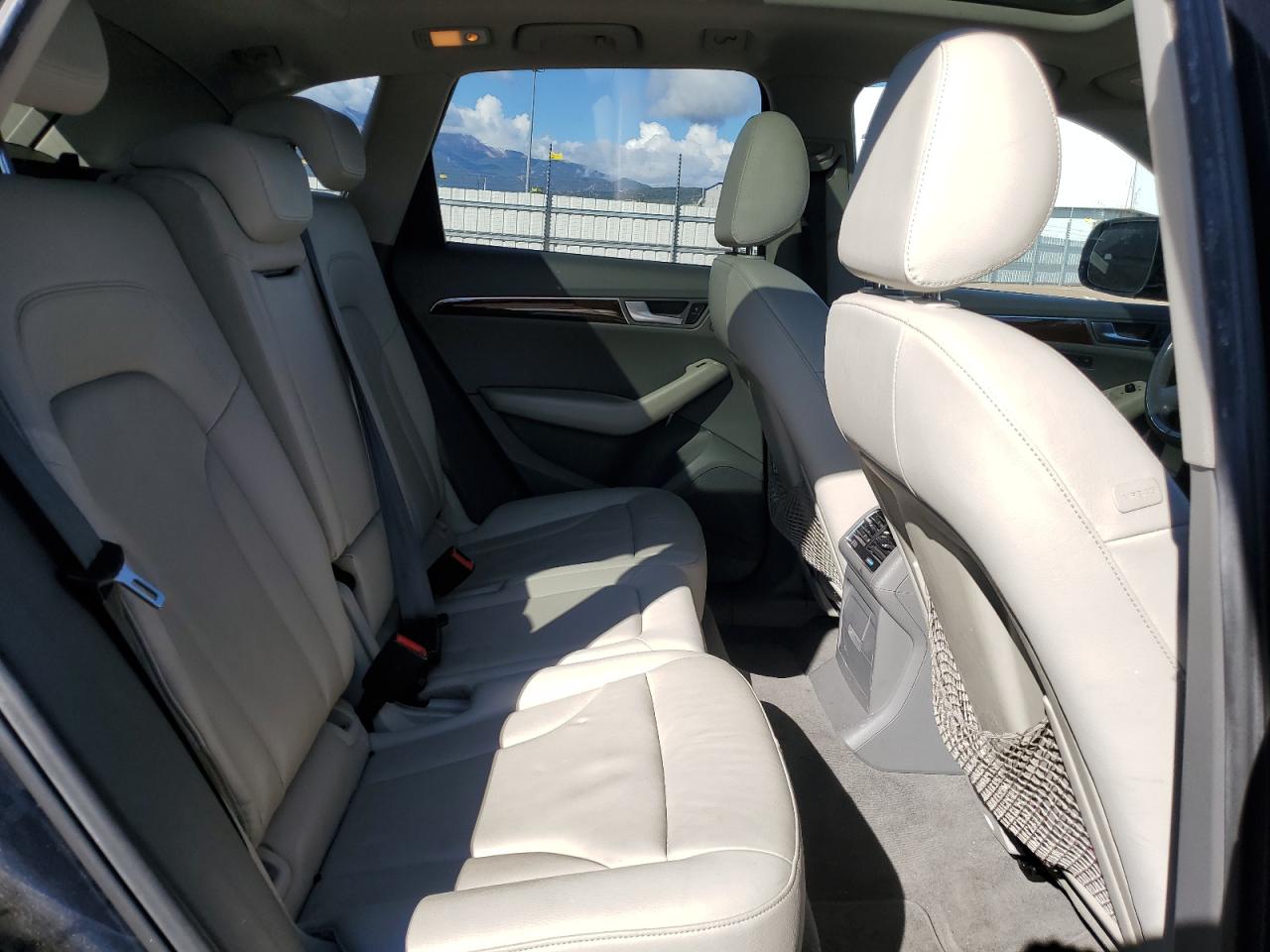 2010 Audi Q5 Premium Plus VIN: WA1LKAFP0AA036763 Lot: 81721915