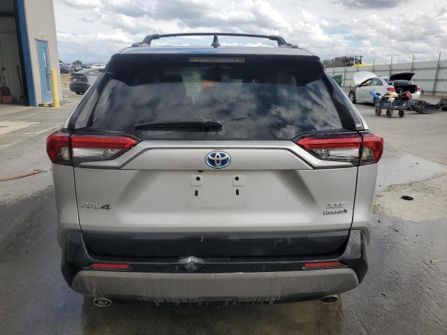  TOYOTA RAV4 2021 Серебристый