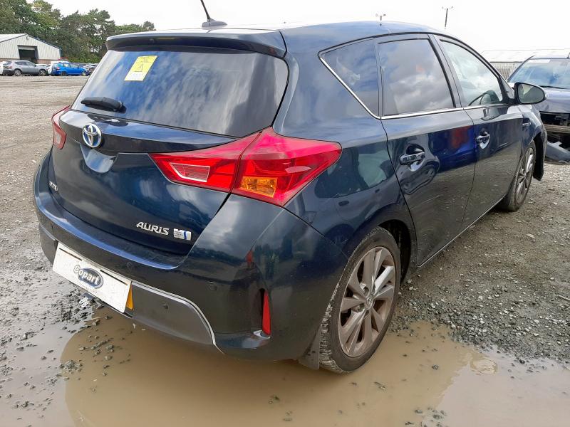 2013 TOYOTA AURIS EXCEL