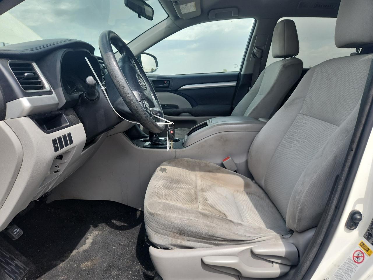 2016 Toyota Highlander Le VIN: 5TDZARFHXGS018387 Lot: 70935145