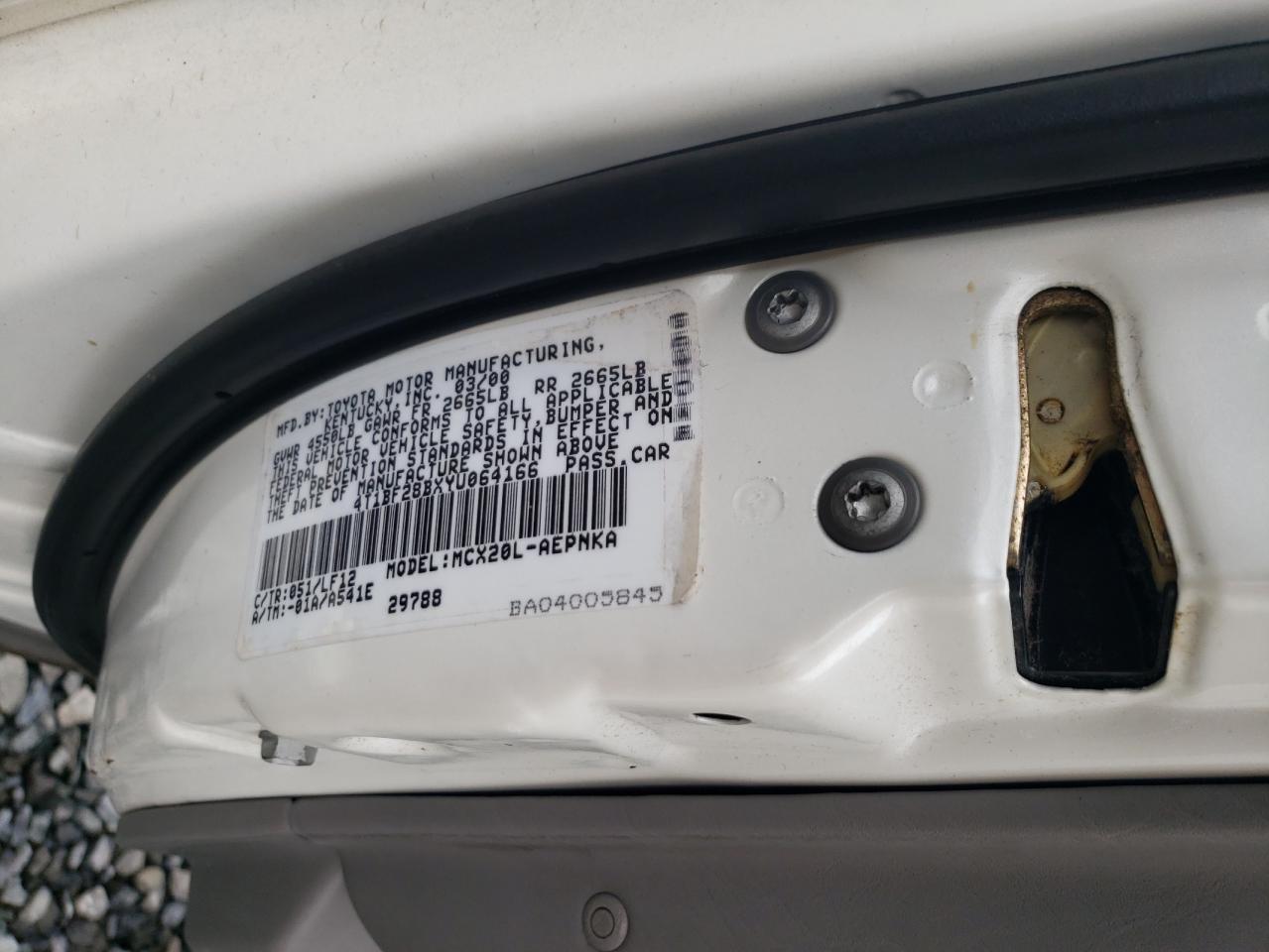 2000 Toyota Avalon Xl VIN: 4T1BF28BXYU064166 Lot: 83798745