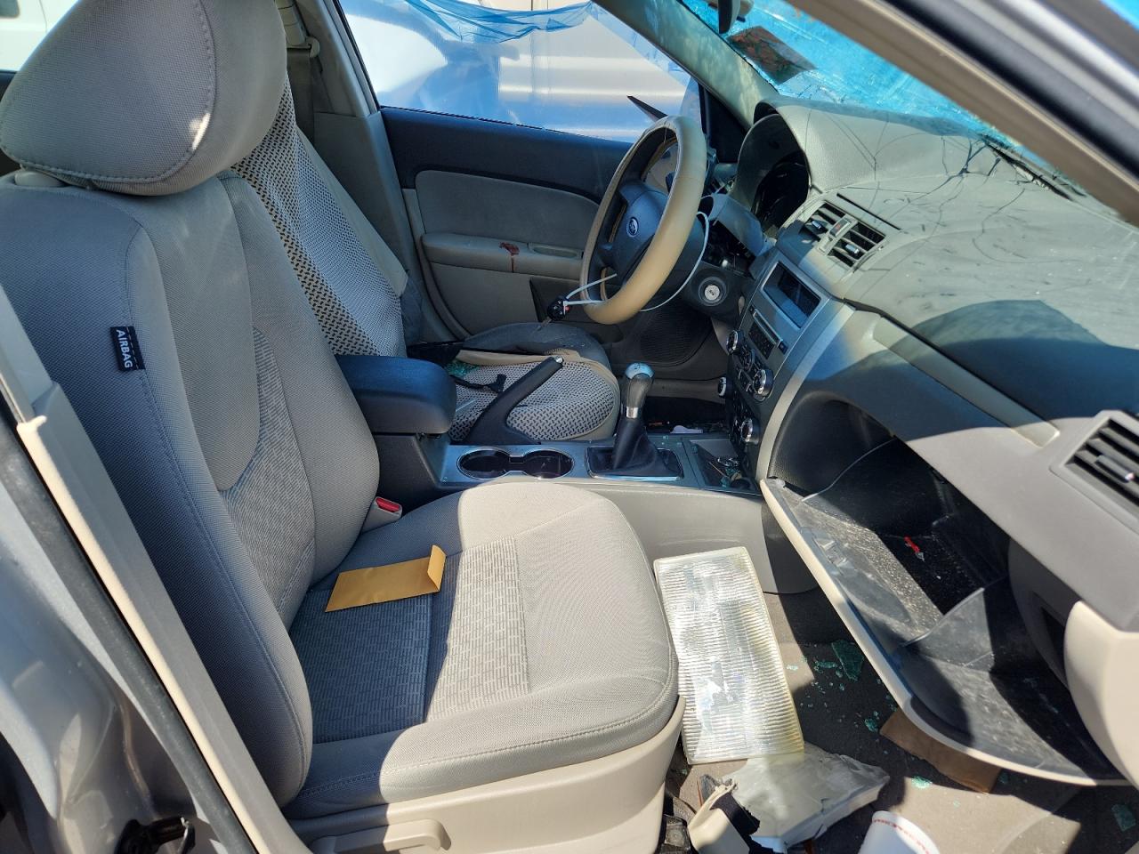 2011 Ford Fusion S VIN: 3FAHP0GA3BR286366 Lot: 81694575
