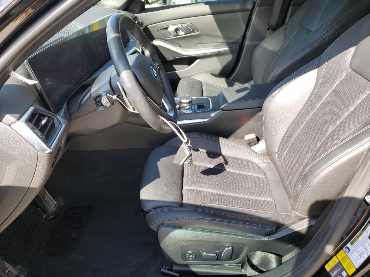 2024 BMW 330Xe VIN: 3MW39FS03R8E11864 Lot: 81729605