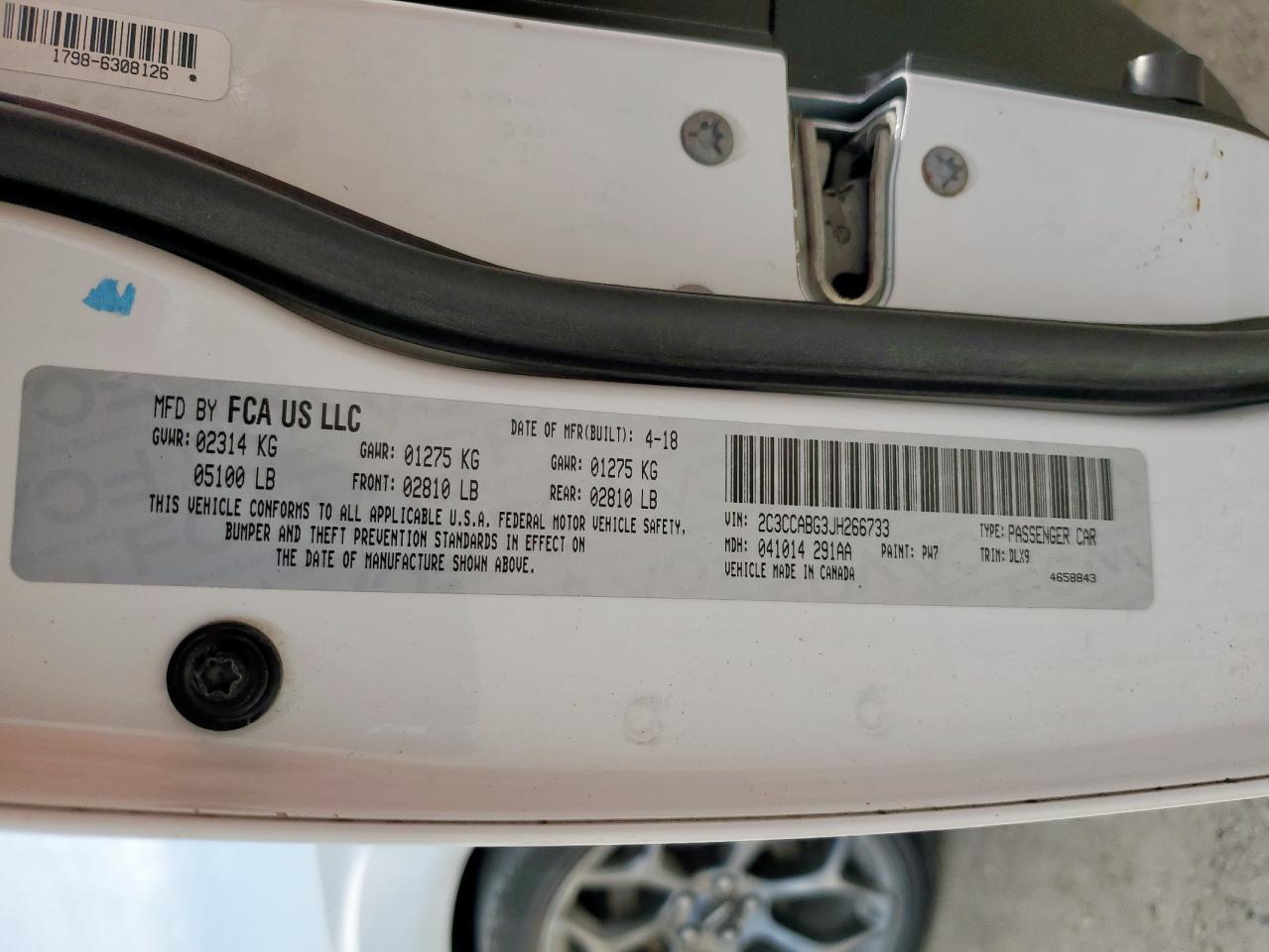 2018 Chrysler 300 S VIN: 2C3CCABG3JH266733 Lot: 71103235