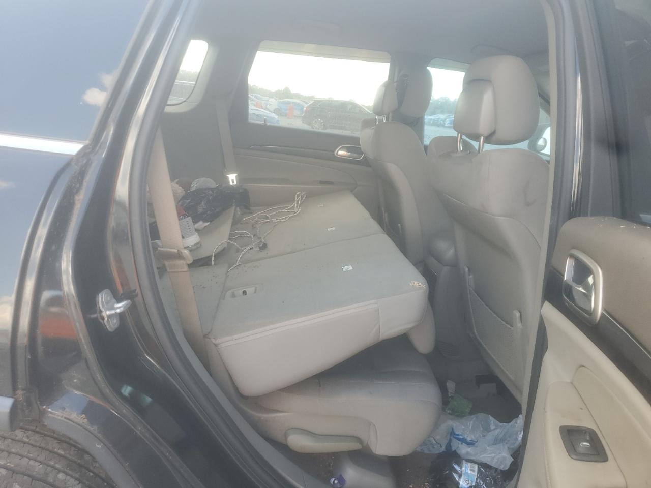 2013 Jeep Grand Cherokee Laredo VIN: 1C4RJFAG8DC653151 Lot: 81863115