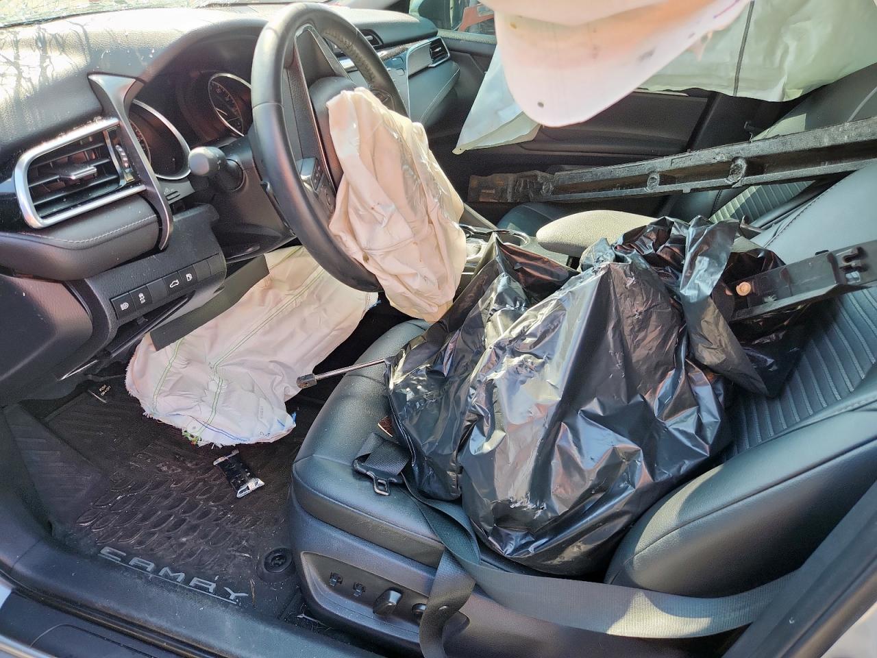 2018 Toyota Camry L VIN: 4T1B11HK4JU079440 Lot: 84831135