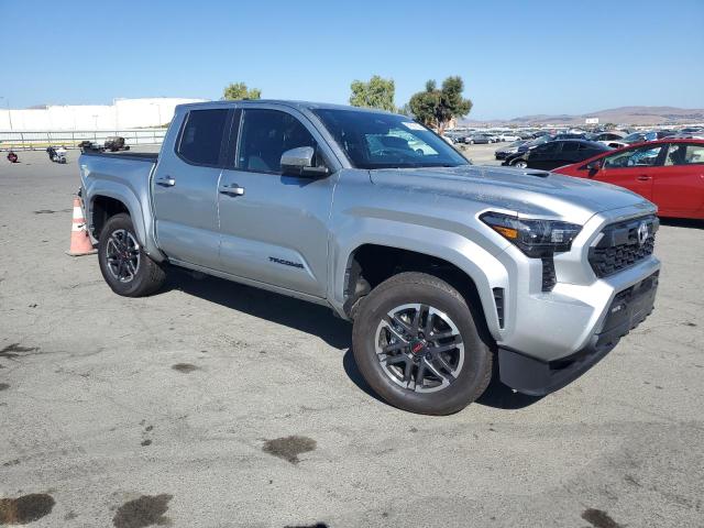  TOYOTA TACOMA 2024 Серебристый