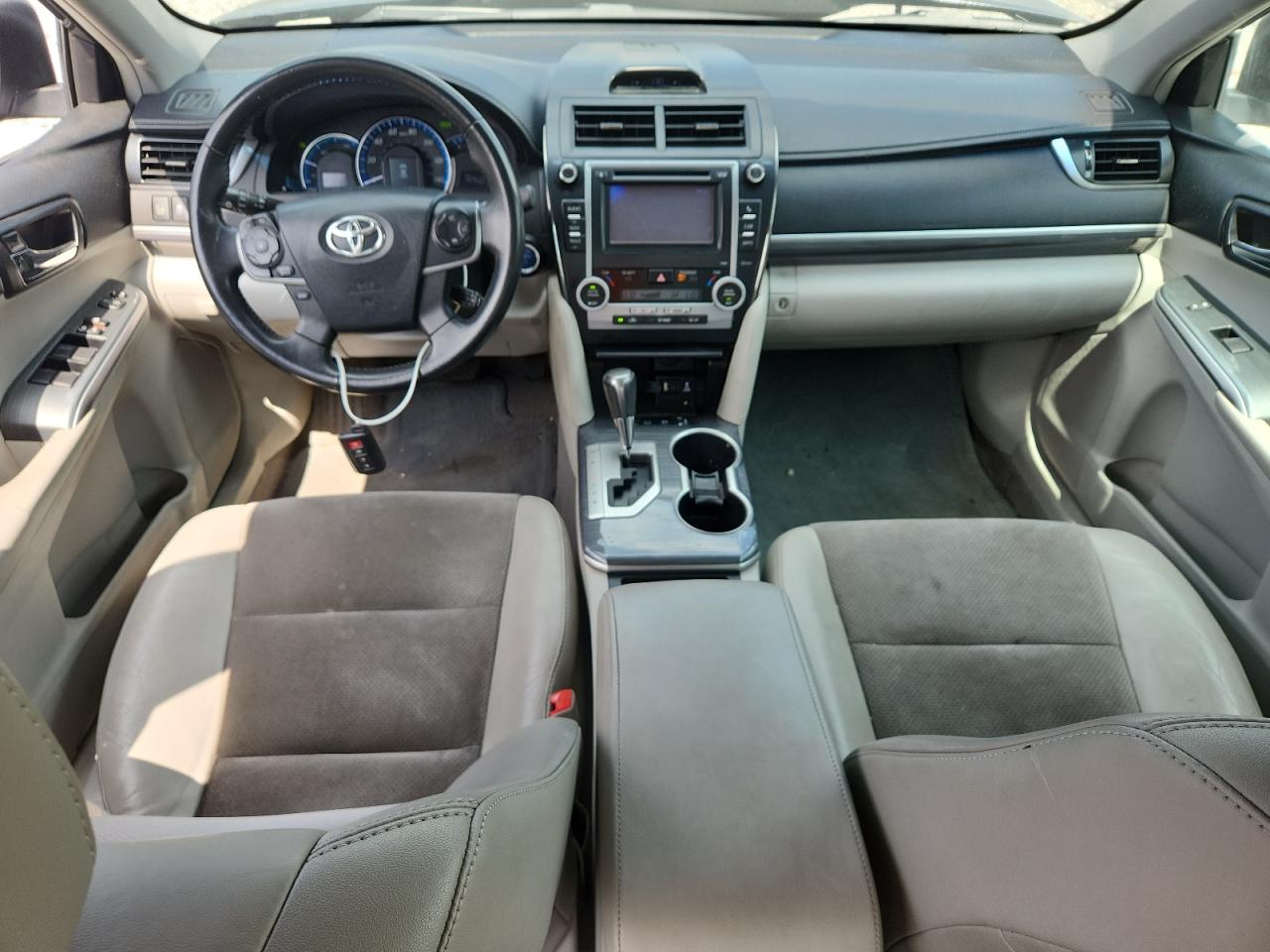 2013 Toyota Camry Hybrid VIN: 4T1BD1FK8DU068052 Lot: 81320675