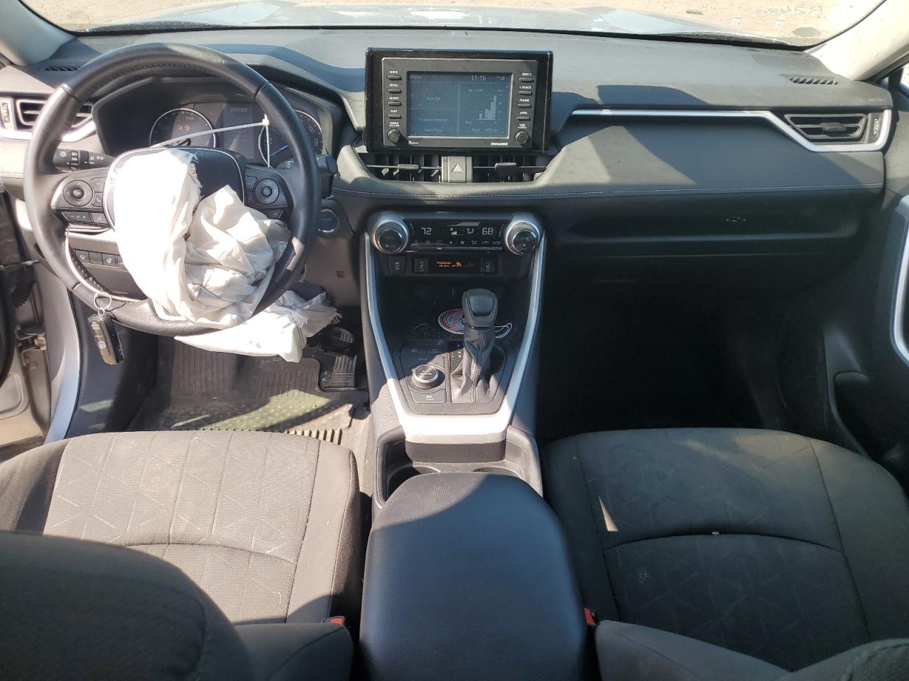 2021 Toyota Rav4 Xle VIN: 4T3RWRFV9MU028197 Lot: 71479495