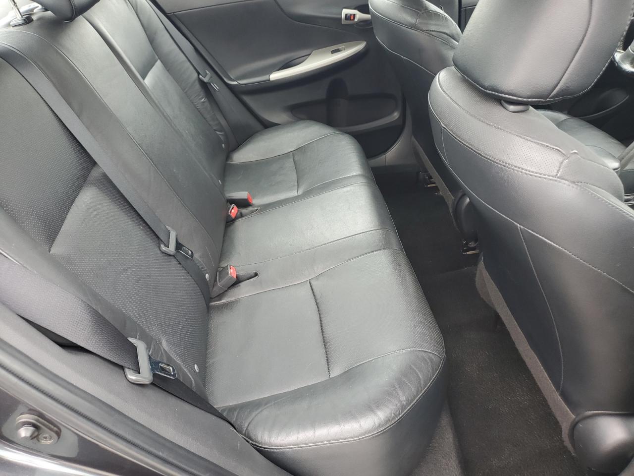 2010 Toyota Corolla Base VIN: 1NXBU4EE7AZ253086 Lot: 81830525