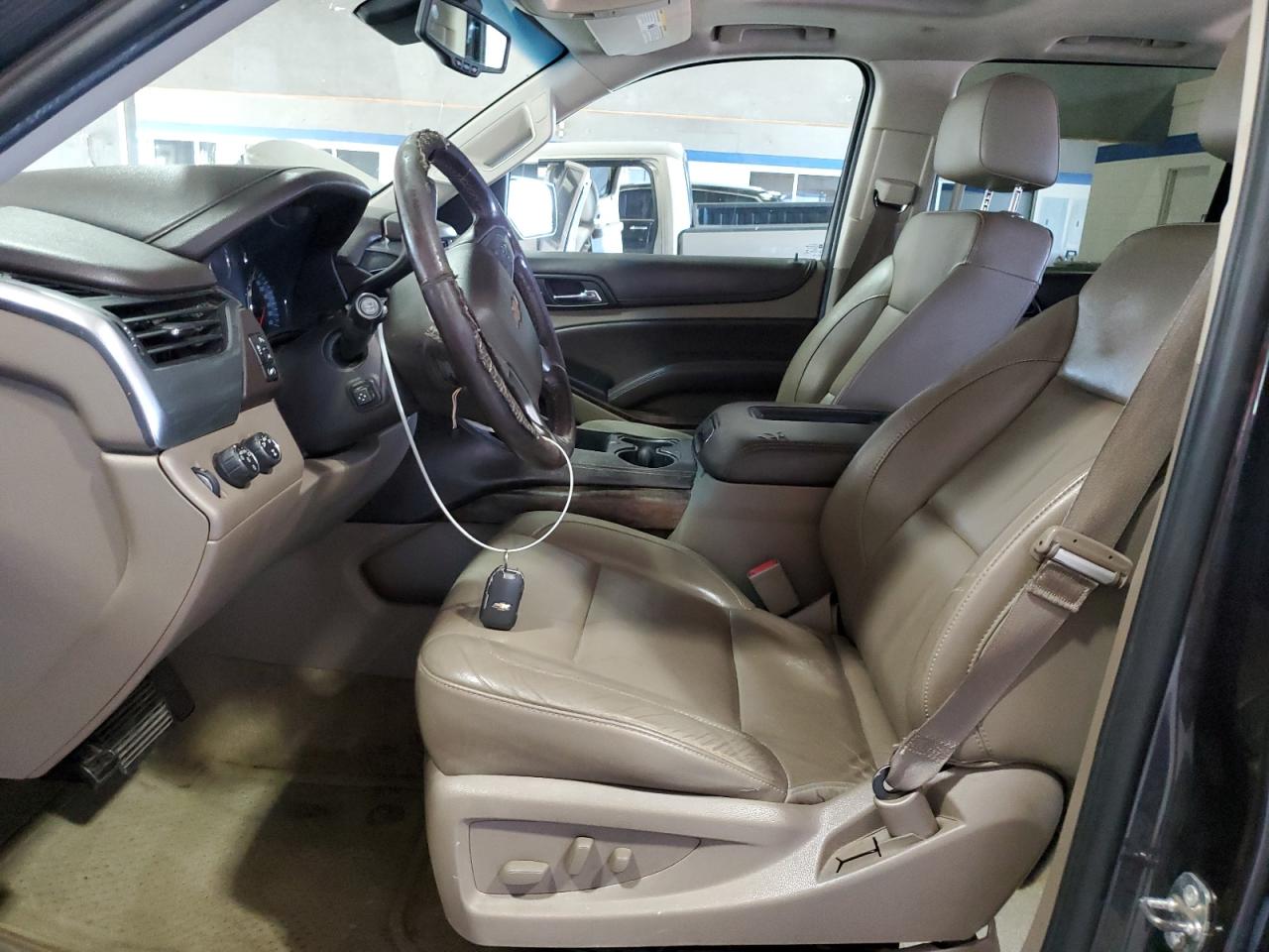 2016 Chevrolet Suburban K1500 Lt VIN: 1GNSKHKC5GR147050 Lot: 81402405