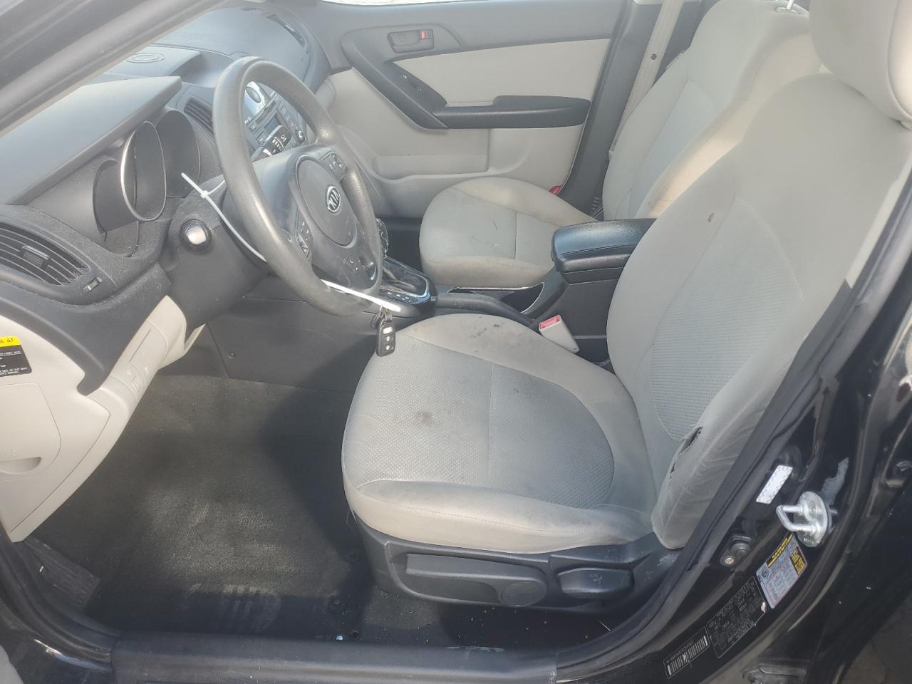 2012 Kia Forte Ex VIN: KNAFU4A28C5641925 Lot: 81946045