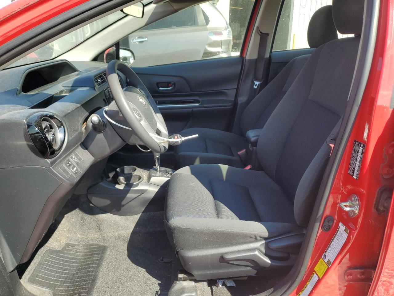 2015 Toyota Prius C VIN: JTDKDTB30F1104139 Lot: 70825795