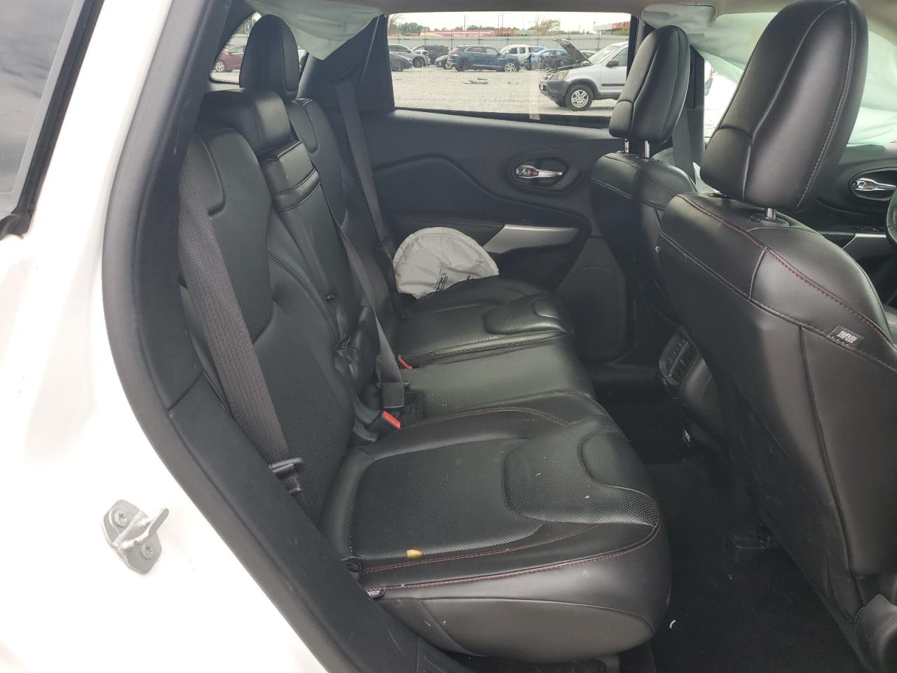 2017 Jeep Cherokee Trailhawk VIN: 1C4PJMBSXHD217450 Lot: 80142225