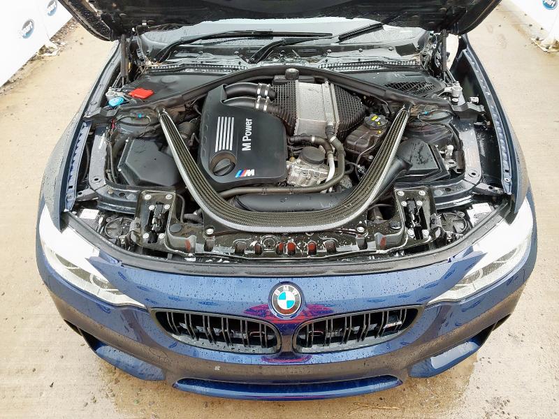 2016 BMW M4 S-A 