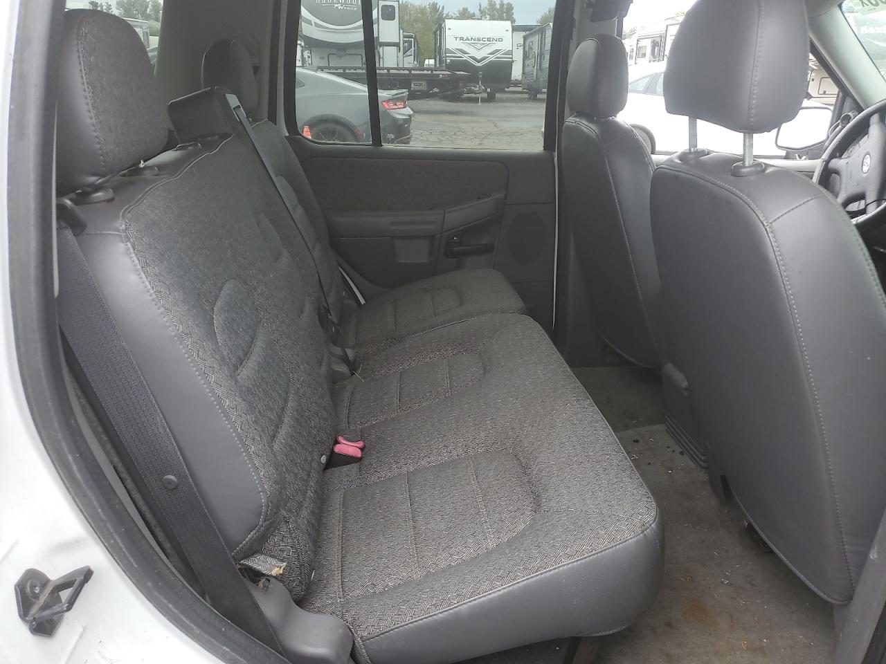 2003 Ford Explorer Xls VIN: 1FMZU72K23ZB41909 Lot: 84032655