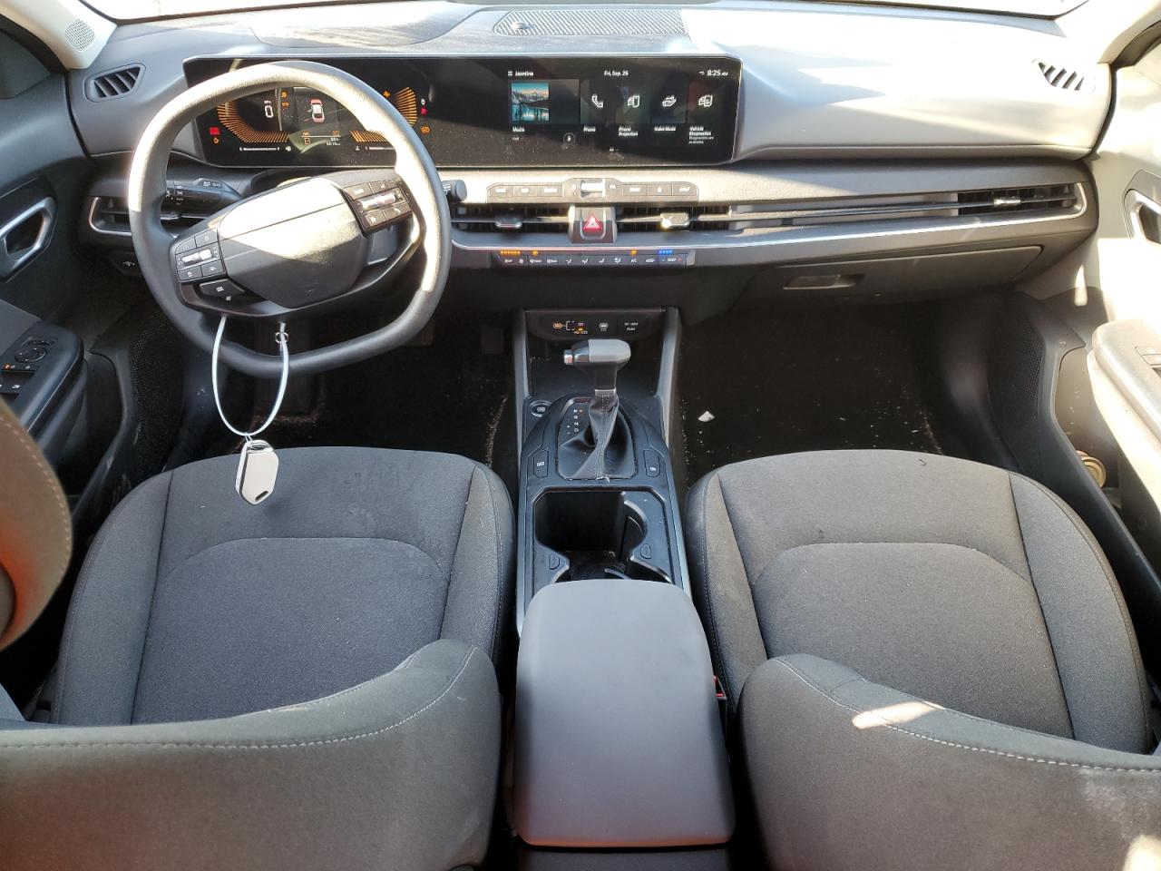 2025 Kia K4 Lx VIN: 3KPFT4DE7SE083886 Lot: 84057995