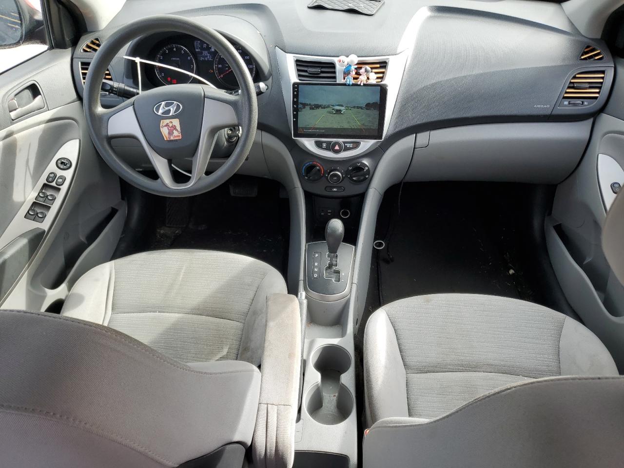 2017 Hyundai Accent Se VIN: KMHCT4AE2HU318983 Lot: 81779135