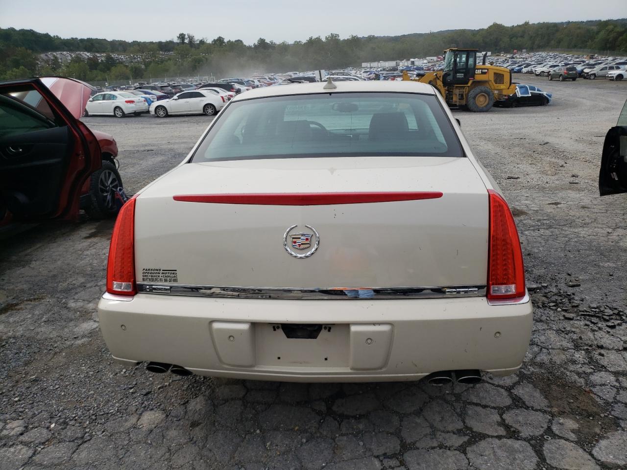 2011 Cadillac Dts Luxury Collection VIN: 1G6KD5E67BU145980 Lot: 83849575