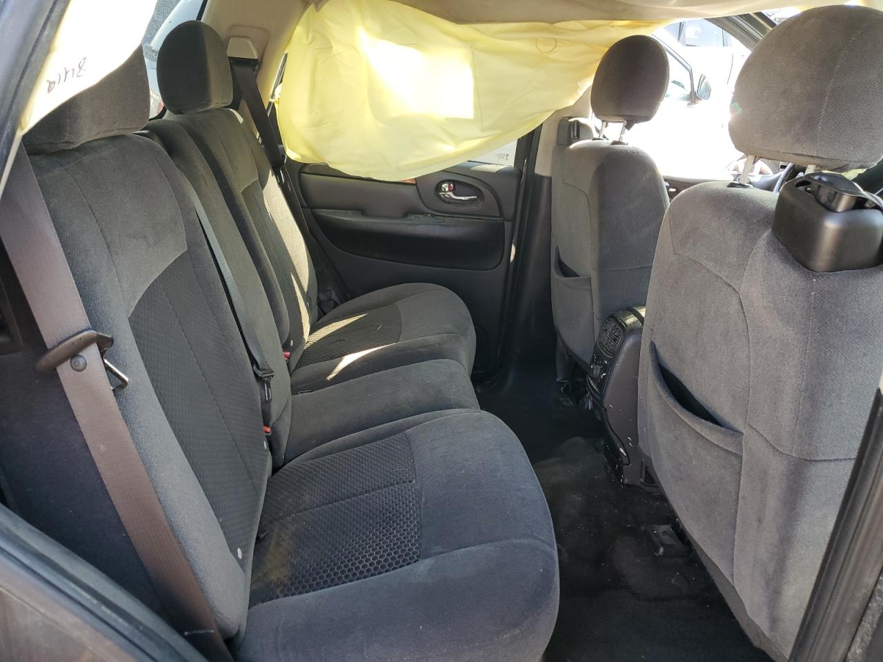2007 GMC Envoy VIN: 1GKDT13S272238897 Lot: 84418835