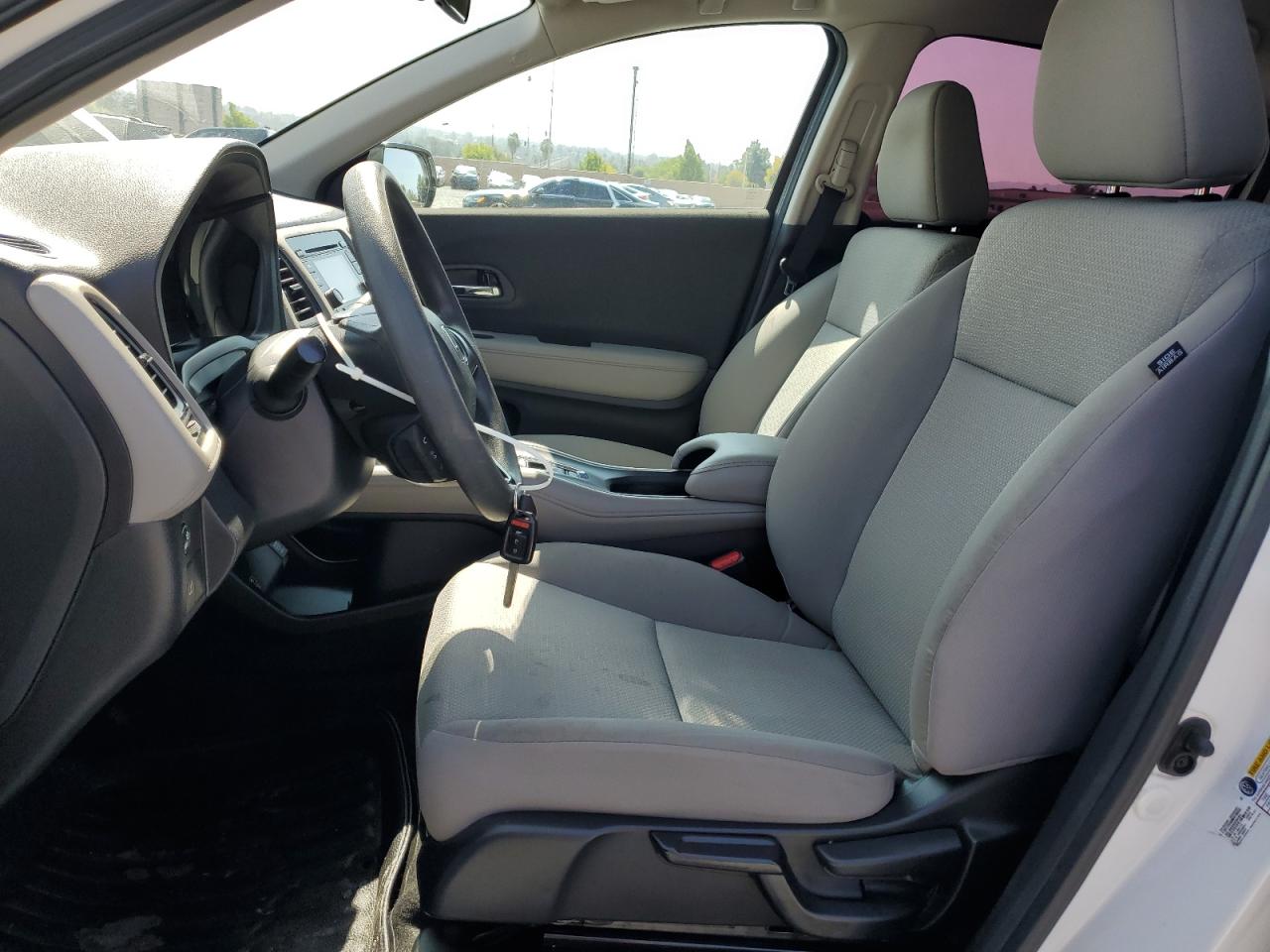 2020 Honda Hr-V Lx VIN: 3CZRU5H38LM707317 Lot: 81857085