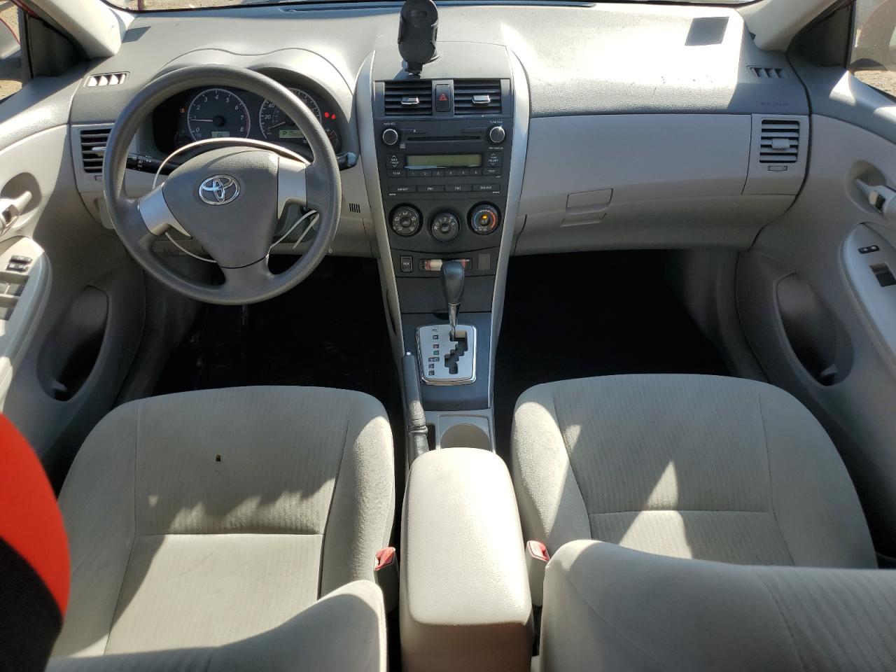 2010 Toyota Corolla Base VIN: 2T1BU4EE0AC341690 Lot: 84184655