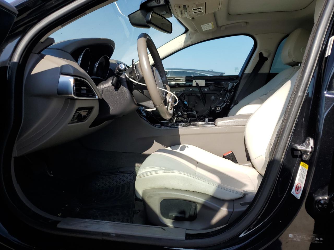 2017 Jaguar Xe VIN: SAJAR4BGXHA965323 Lot: 84471575